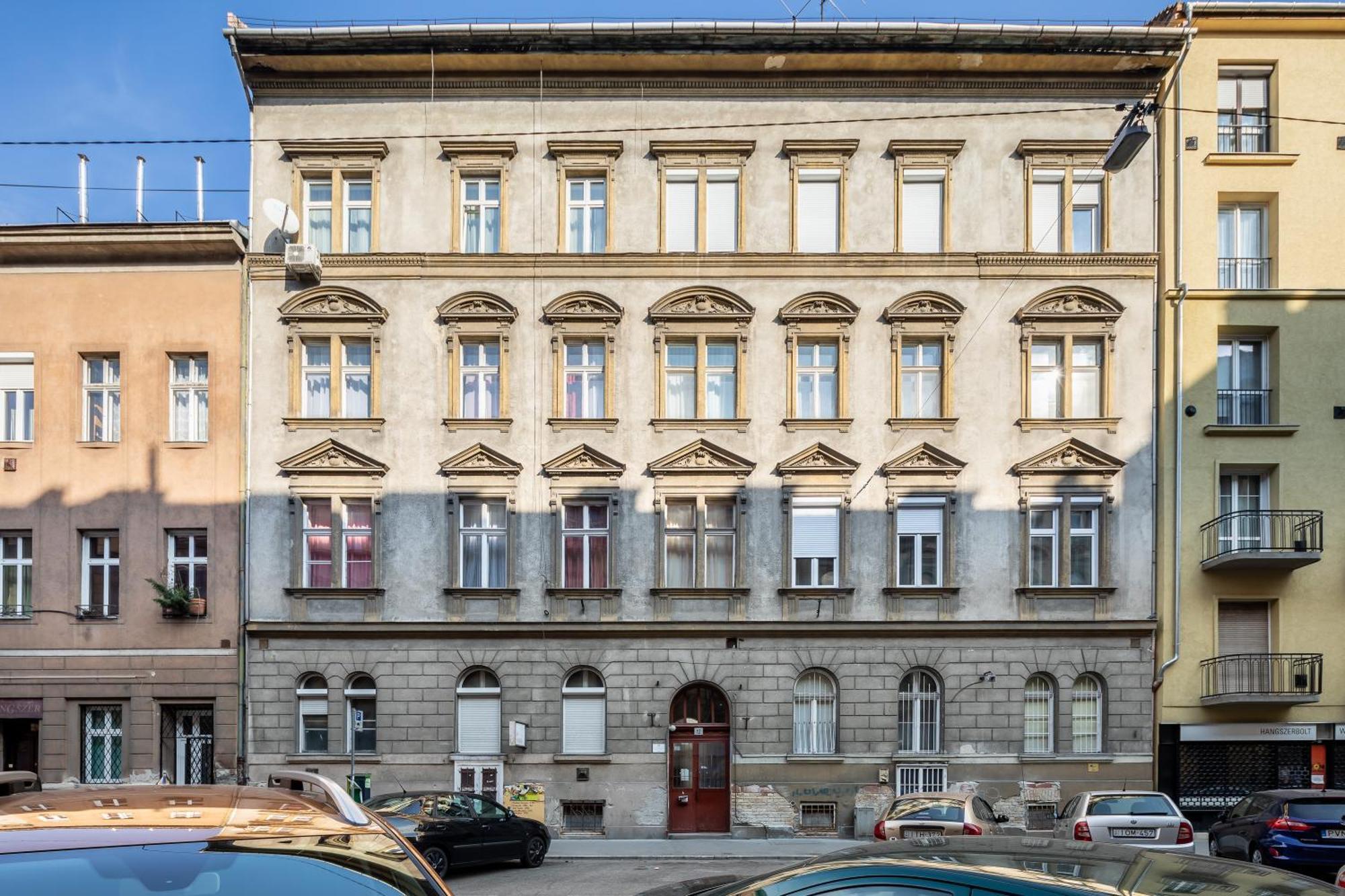 Apartmán And Homey With Good Transport Link Budapest